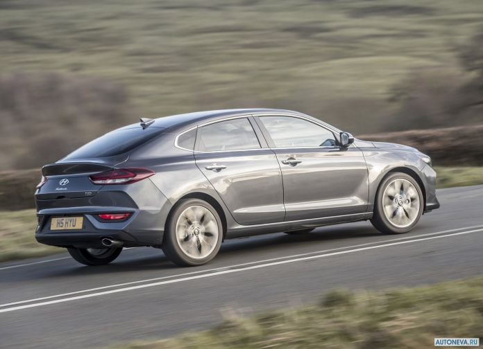 2018 Hyundai i30 Fastback - фотография 79 из 176 2018 Hyundai i30 Fastback - фотография 79 из 176