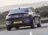 hyundai_2018_i30_fastback_081.jpg