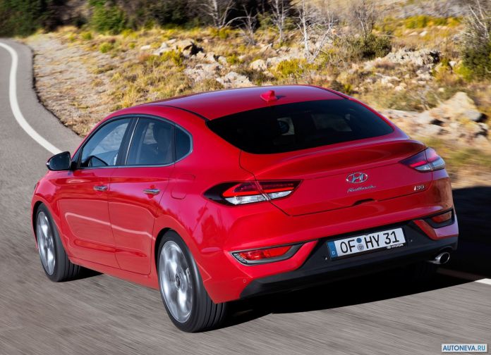 2018 Hyundai i30 Fastback - фотография 93 из 176 2018 Hyundai i30 Fastback - фотография 93 из 176