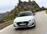hyundai_2018_i30_fastback_109.jpg