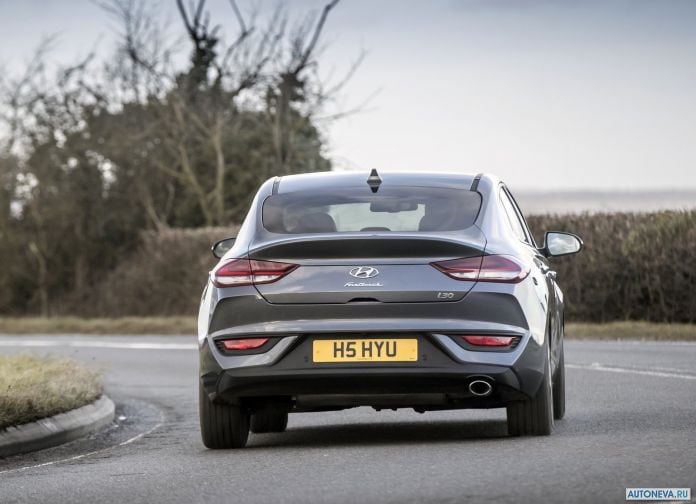 2018 Hyundai i30 Fastback - фотография 114 из 176 2018 Hyundai i30 Fastback - фотография 114 из 176