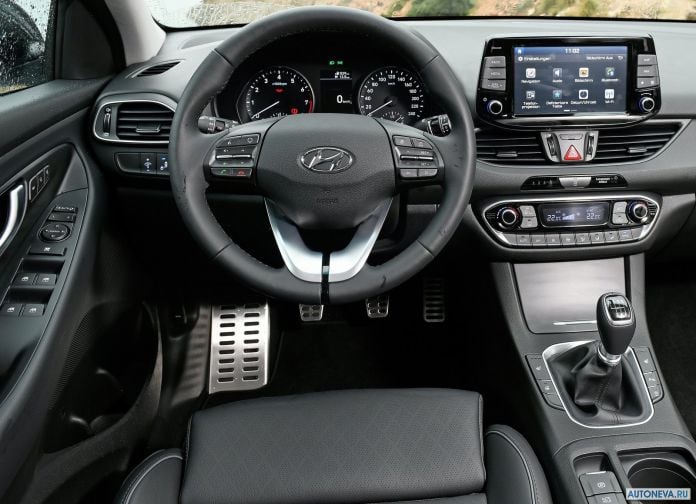 2018 Hyundai i30 Fastback - фотография 120 из 176 2018 Hyundai i30 Fastback - фотография 120 из 176