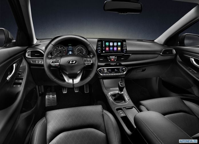 2018 Hyundai i30 Fastback - фотография 122 из 176