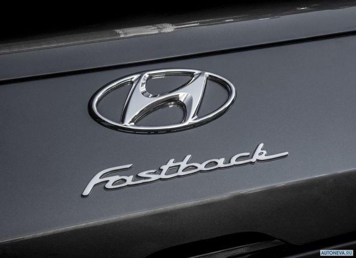 2018 Hyundai i30 Fastback - фотография 169 из 176