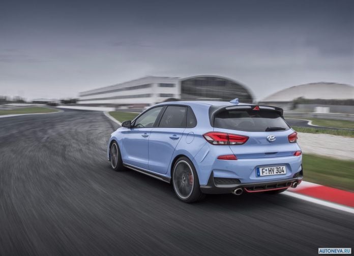 2018 Hyundai i30 N - фотография 12 из 30