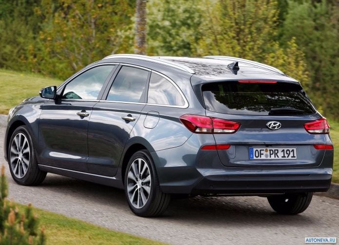 2018 Hyundai i30 Tourer - фотография 11 из 27