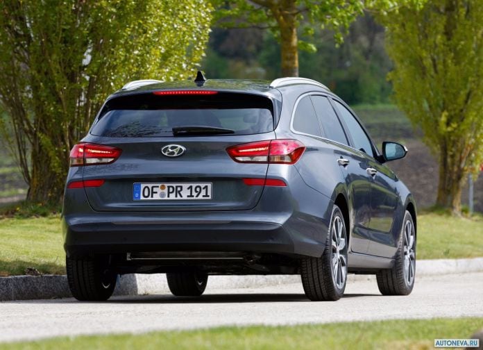 2018 Hyundai i30 Tourer - фотография 14 из 27 2018 Hyundai i30 Tourer - фотография 14 из 27