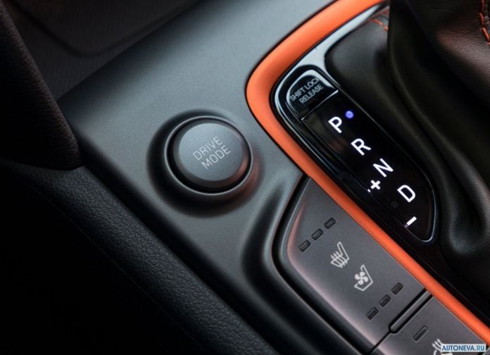 2018 Hyundai Kona - фотография 114 из 156