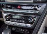 hyundai_2018_sonata_073.jpg