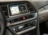 hyundai_2018_sonata_hybrid_011.jpg