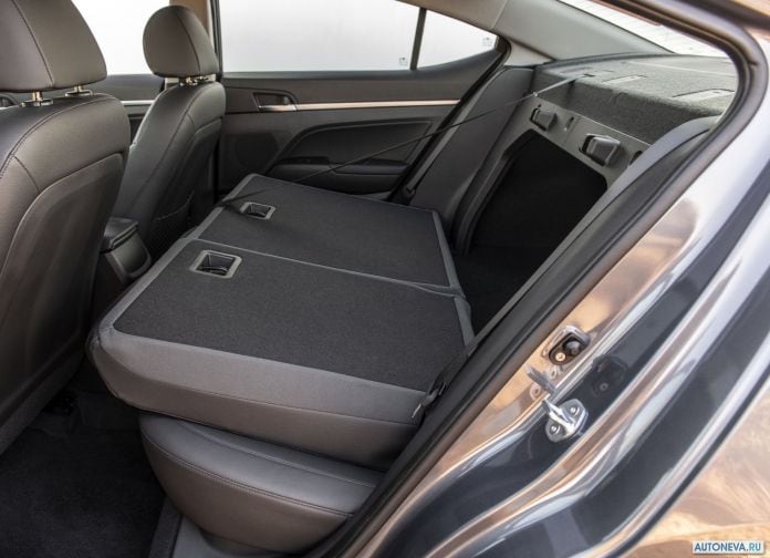 2019 Hyundai Elantra - фотография 15 из 46 2019 Hyundai Elantra - фотография 15 из 46