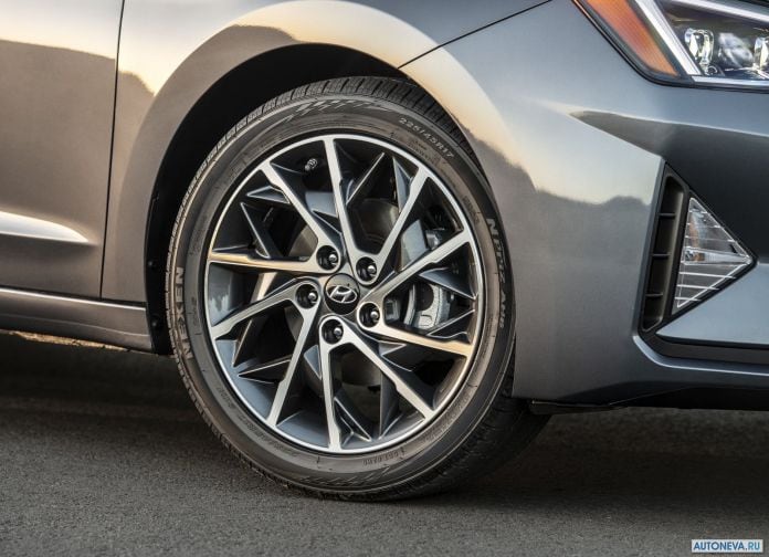 2019 Hyundai Elantra - фотография 45 из 46 2019 Hyundai Elantra - фотография 45 из 46