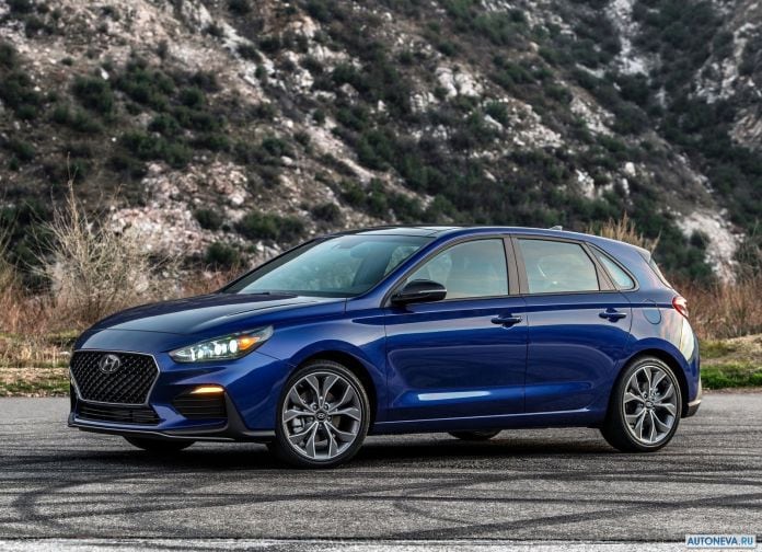 2019 Hyundai Elantra GT N-line - фотография 1 из 28 2019 Hyundai Elantra GT N-line - фотография 1 из 28