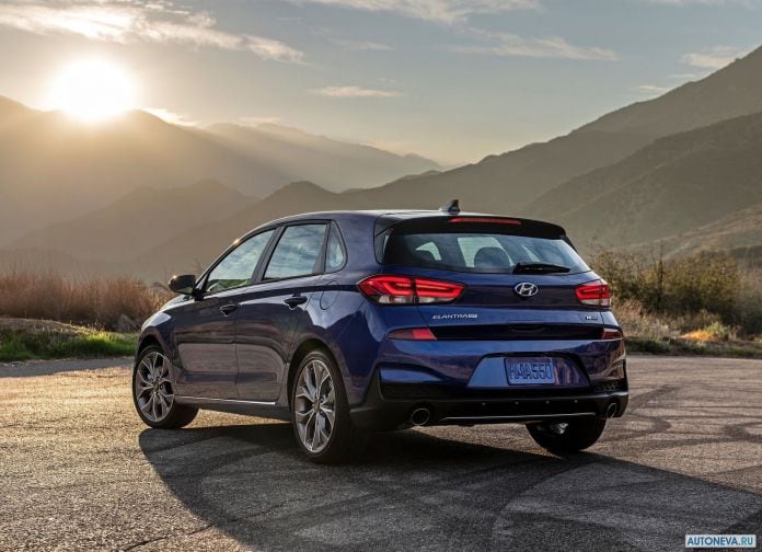 2019 Hyundai Elantra GT N-line - фотография 6 из 28 2019 Hyundai Elantra GT N-line - фотография 6 из 28