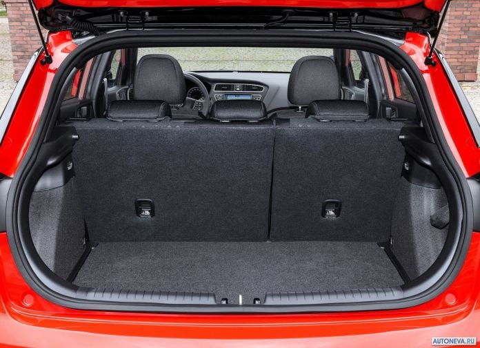 2019 Hyundai i20 - фотография 33 из 40 2019 Hyundai i20 - фотография 33 из 40