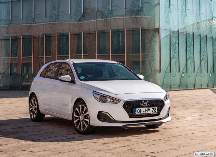2019 Hyundai i30 - фотография 2 из 17 2019 Hyundai i30 - фотография 2 из 17