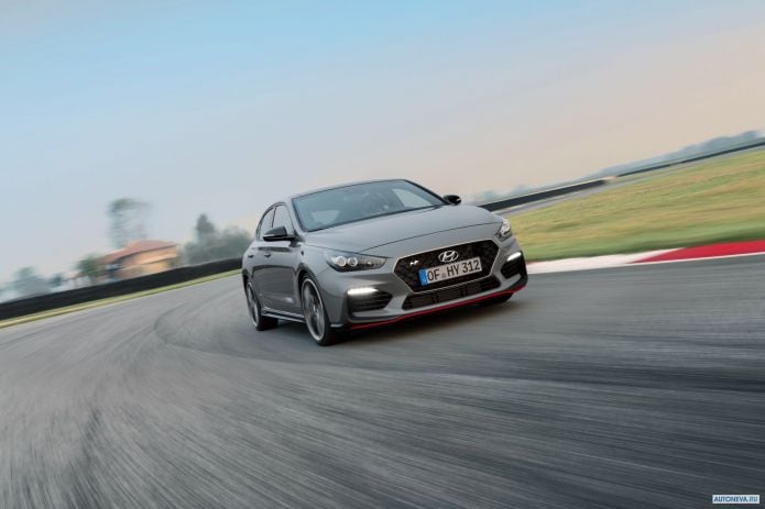 2019 Hyundai i30 Fastback N - фотография 4 из 40 2019 Hyundai i30 Fastback N - фотография 4 из 40