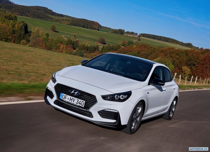 2019 Hyundai i30 Fastback N Line - фотография 4 из 22 2019 Hyundai i30 Fastback N Line - фотография 4 из 22