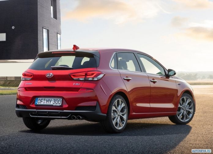 2019 Hyundai i30 N Line - фотография 11 из 30