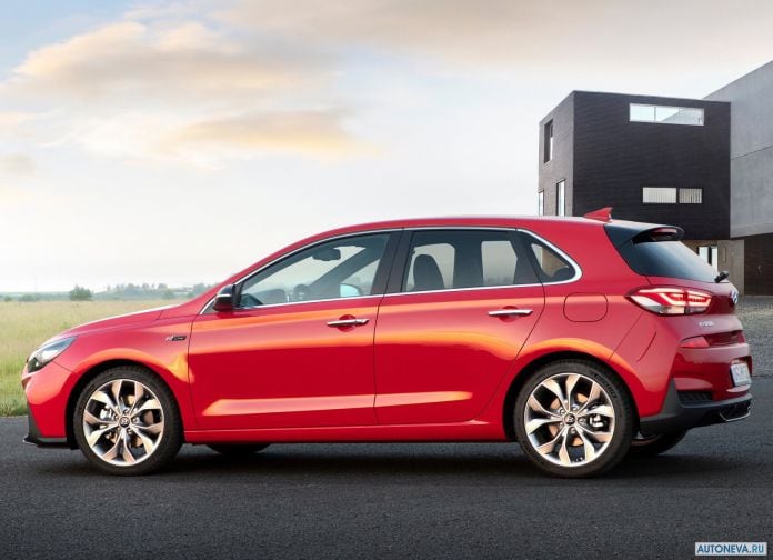 2019 Hyundai i30 N Line - фотография 13 из 30