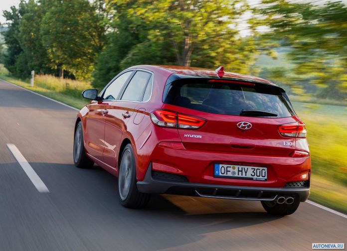 2019 Hyundai i30 N Line - фотография 17 из 30
