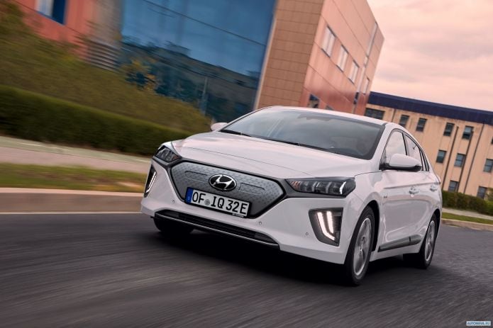 2020 Hyundai Ioniq Electric - фотография 1 из 29 2020 Hyundai Ioniq Electric - фотография 1 из 29