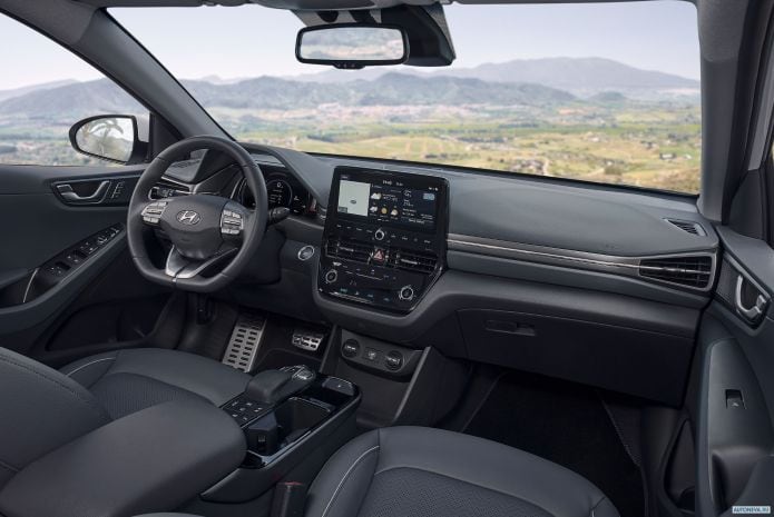 2020 Hyundai Ioniq Electric - фотография 22 из 29 2020 Hyundai Ioniq Electric - фотография 22 из 29
