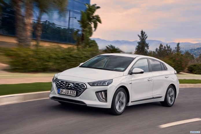 2020 Hyundai Ioniq - фотография 7 из 23 2020 Hyundai Ioniq - фотография 7 из 23