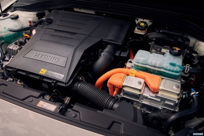2020 Hyundai Ioniq plug-in - фотография 21 из 24 2020 Hyundai Ioniq plug-in - фотография 21 из 24
