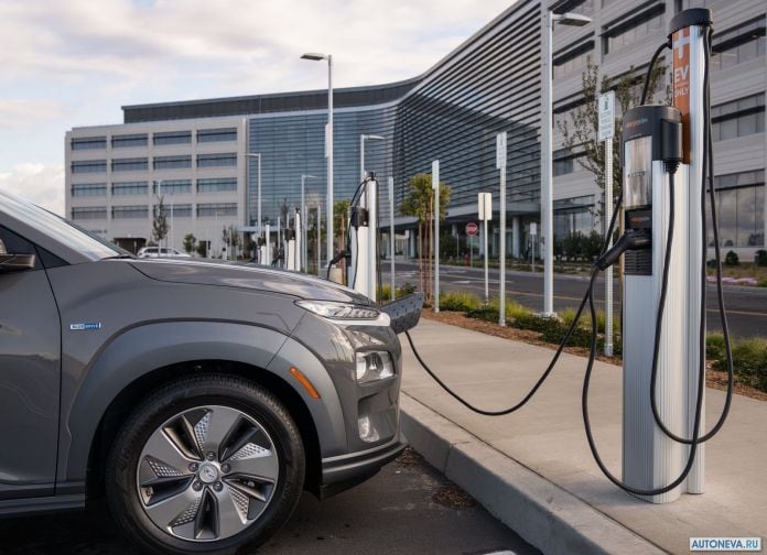 2019 Hyundai Kona Electric US-version - фотография 27 из 30