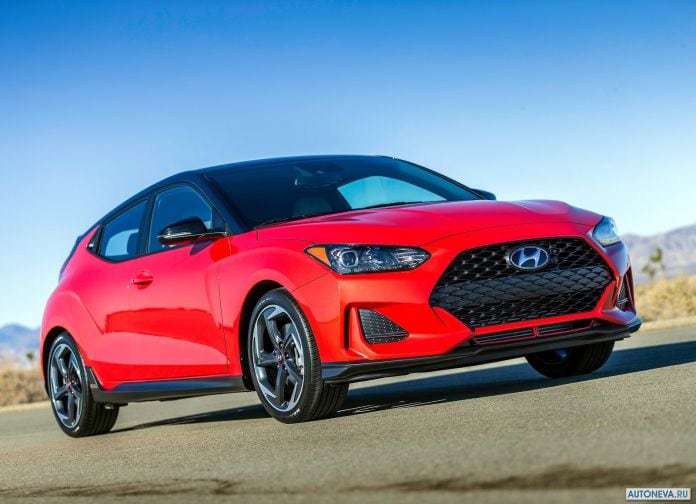2019 Hyundai Veloster - фотография 1 из 76