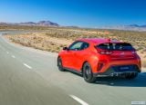hyundai_2019_veloster_019.jpg