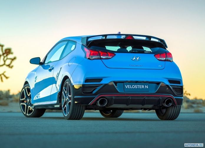 2019 Hyundai Veloster N - фотография 24 из 47