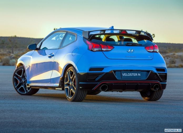 2019 Hyundai Veloster N - фотография 25 из 47