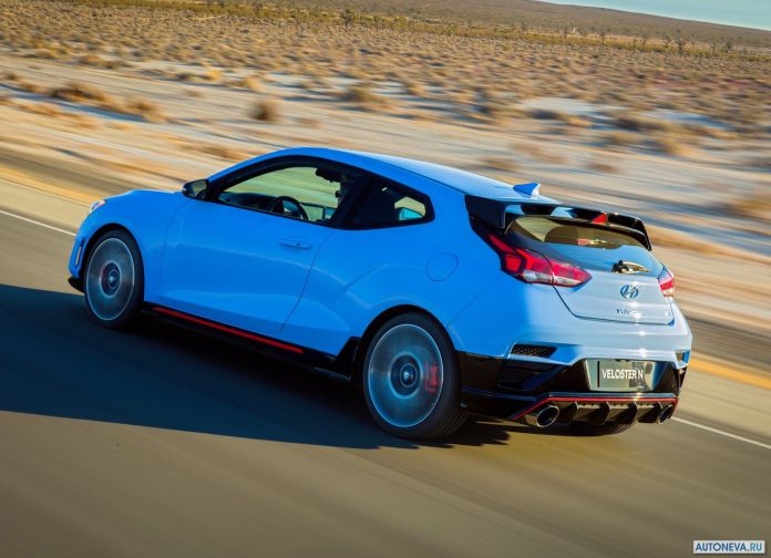 2019 Hyundai Veloster N - фотография 26 из 47
