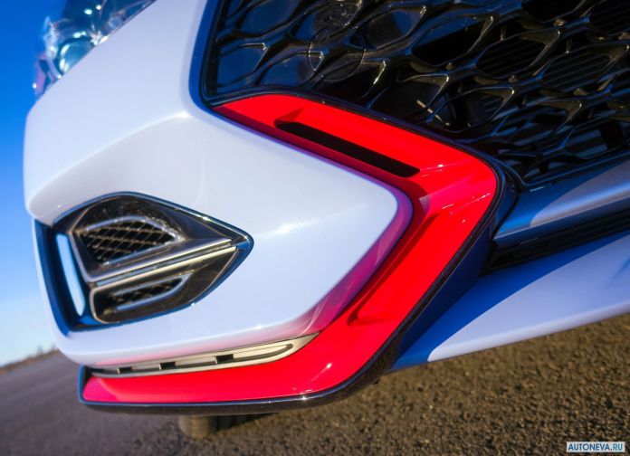 2019 Hyundai Veloster N - фотография 42 из 47