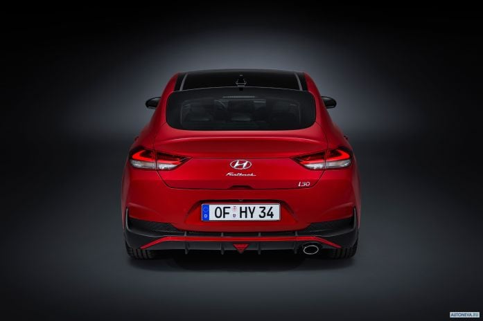 2020 Hyundai i30 Fastback N-line - фотография 6 из 6