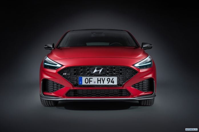 2020 Hyundai i30 Hatchback N-line - фотография 2 из 9