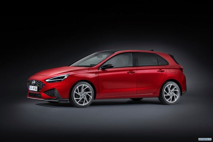2020 Hyundai i30 Hatchback N-line - фотография 3 из 9 2020 Hyundai i30 Hatchback N-line - фотография 3 из 9