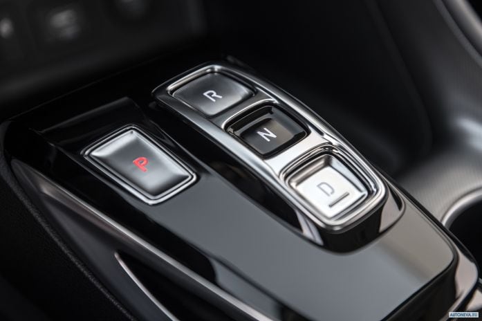 2020 Hyundai Sonata Hybrid NA - фотография 19 из 40 2020 Hyundai Sonata Hybrid NA - фотография 19 из 40