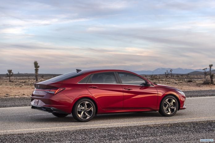 2021 Hyundai Elantra NA - фотография 19 из 34