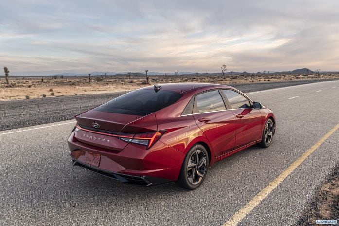 2021 Hyundai Elantra NA - фотография 22 из 34 2021 Hyundai Elantra NA - фотография 22 из 34