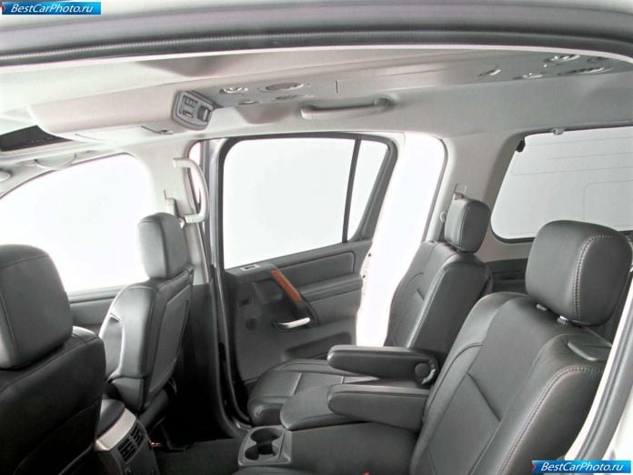2004 Infiniti Qx56 - фотография 14 из 28