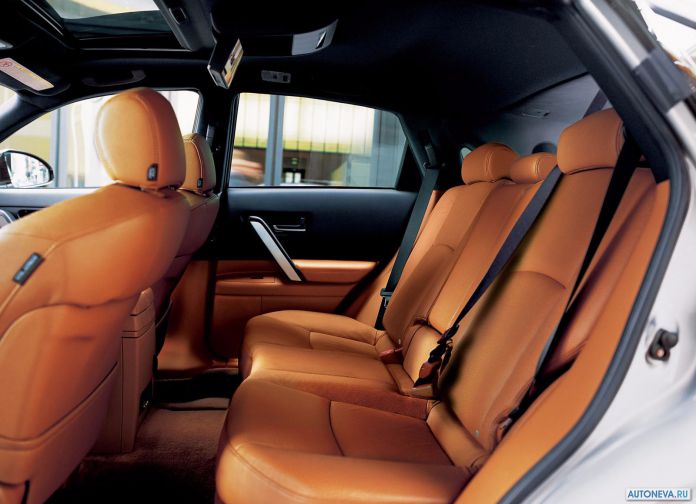 2005 Infiniti FX45 - фотография 10 из 13