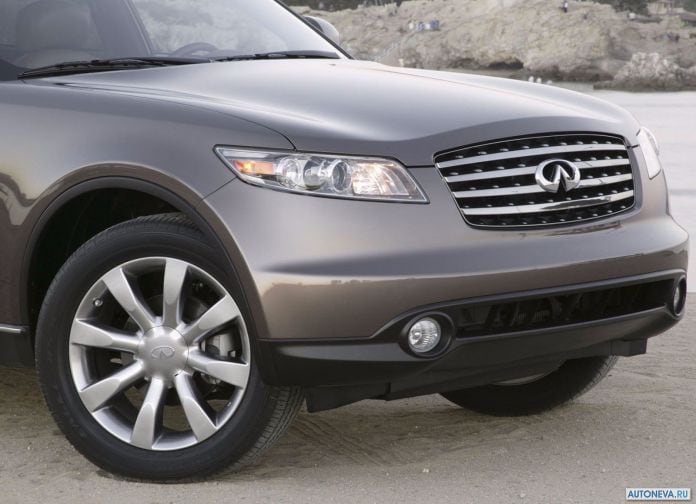 2005 Infiniti FX45 - фотография 11 из 13