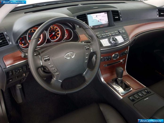 2006 Infiniti M35x - фотография 20 из 27