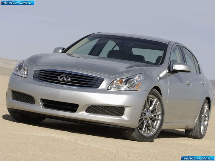 2007 Infiniti G35 Sedan - фотография 1 из 20