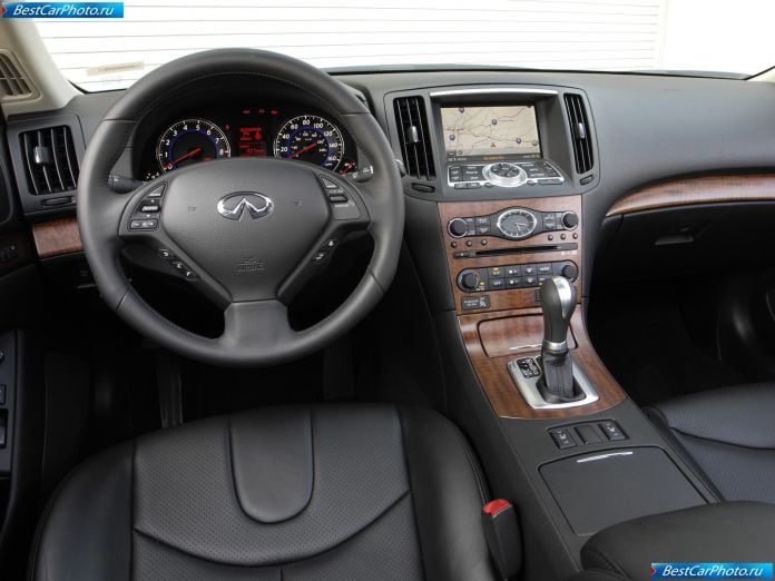 2008 Infiniti G37 Coupe - фотография 21 из 29