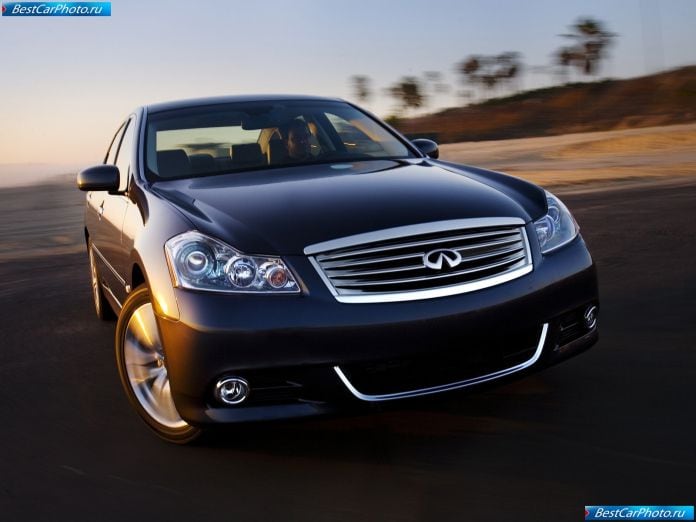 2008 Infiniti M45x - фотография 1 из 8