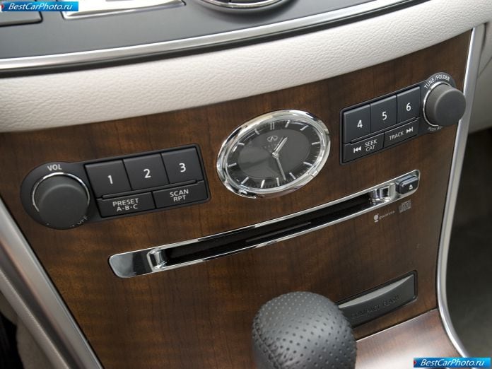 2008 Infiniti M45x - фотография 5 из 8